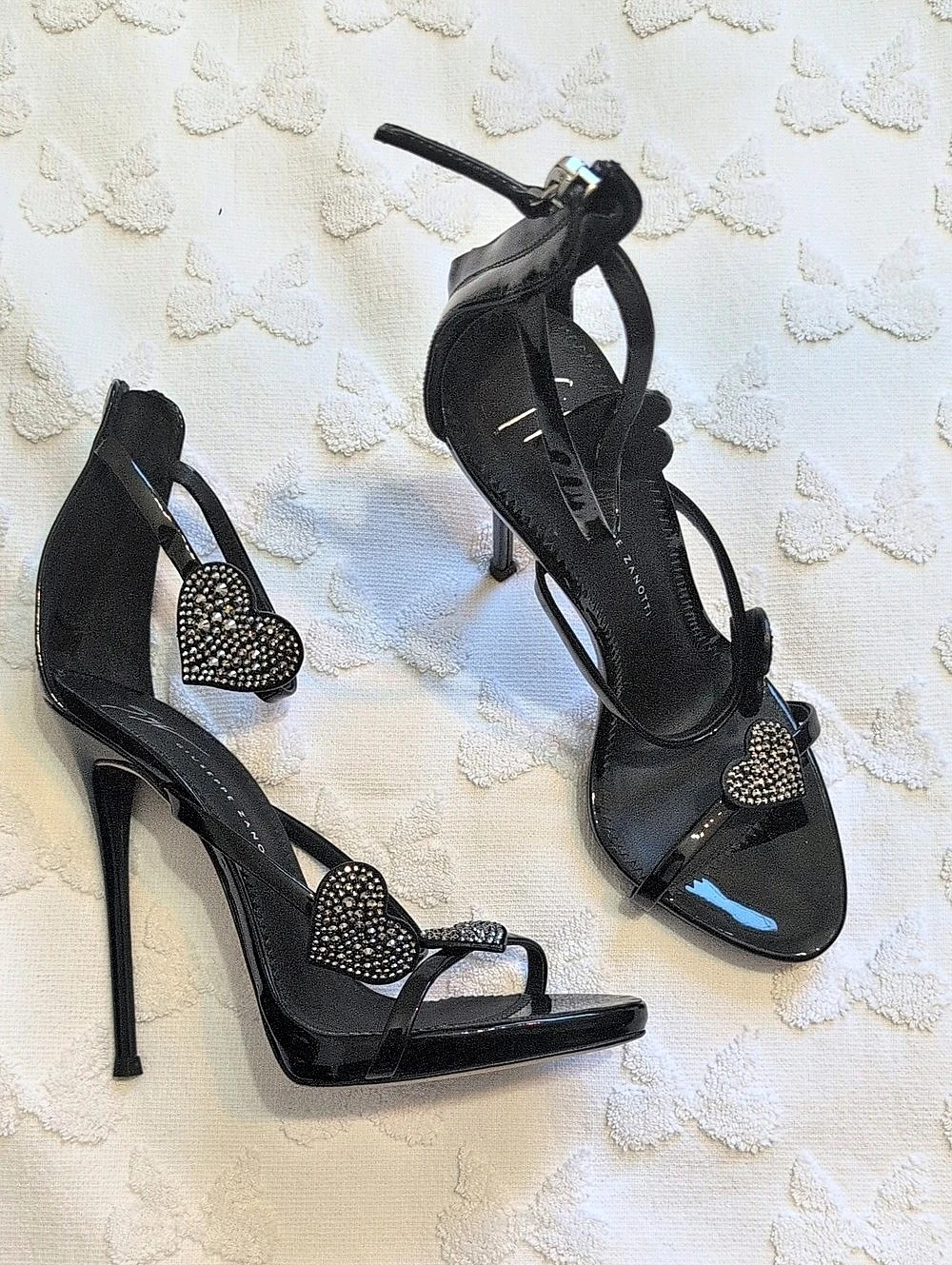 Giuseppe Zanotti Black Heart Detail Heels EU 35
